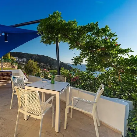 The White Collection - Sun Hotel 3*